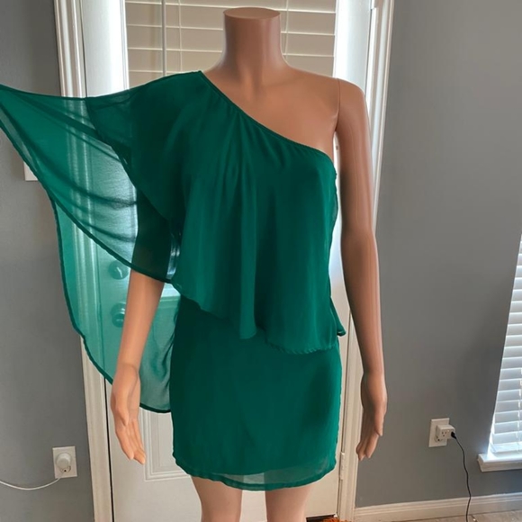 Cotton Candy Dresses & Skirts - Sleeveless one shoulder dress